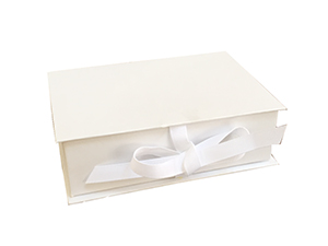 pi-box-luxe-jewlerybox-5x3x1-white